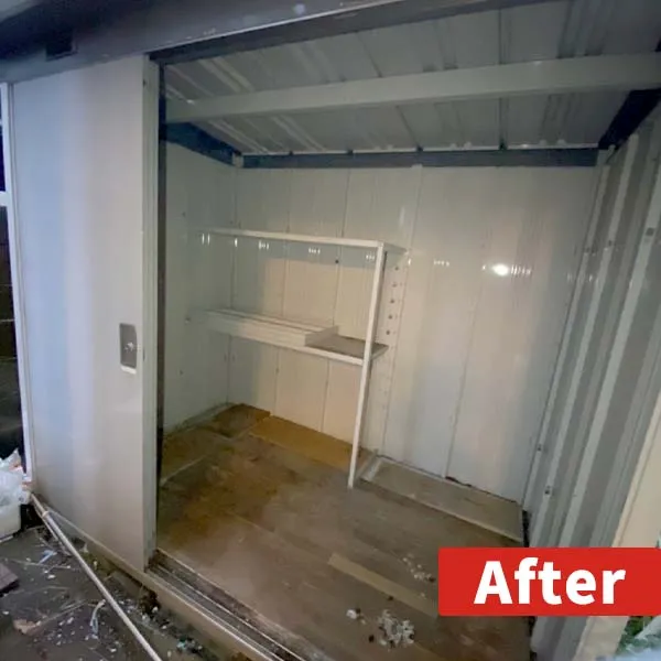 片付けが終わってキレイになった倉庫