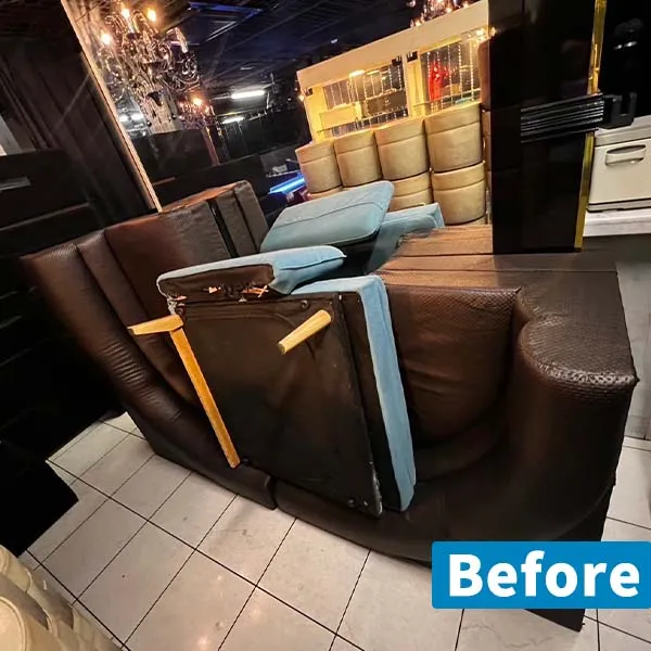 片付け前の店舗の写真